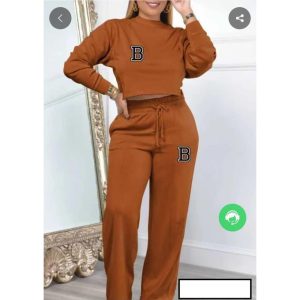 CROP TOP AND JOGGER FOR LADIES